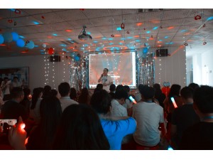 音你而来——青春热血，尽在“快优易好声音歌唱比赛”